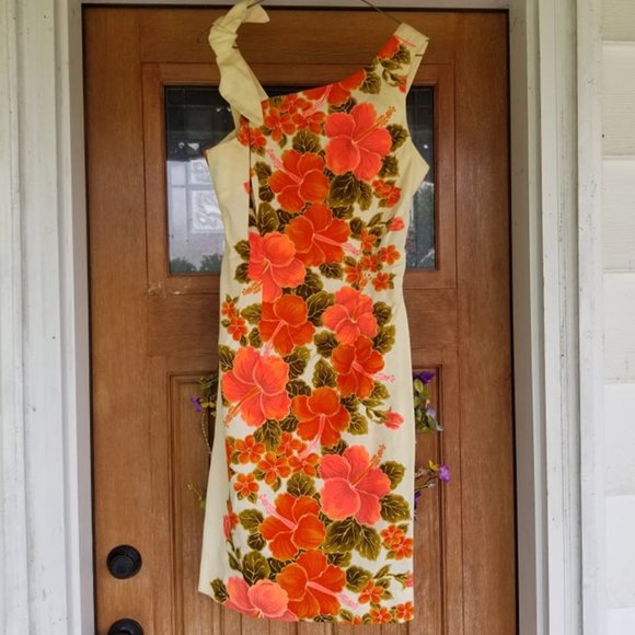 Haleaka Fashions Dresses & Skirts - Vintage 1960's Haleaka Fashions Hawaii Dress